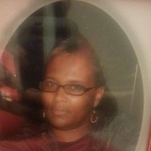 Meet your Posher, Regina